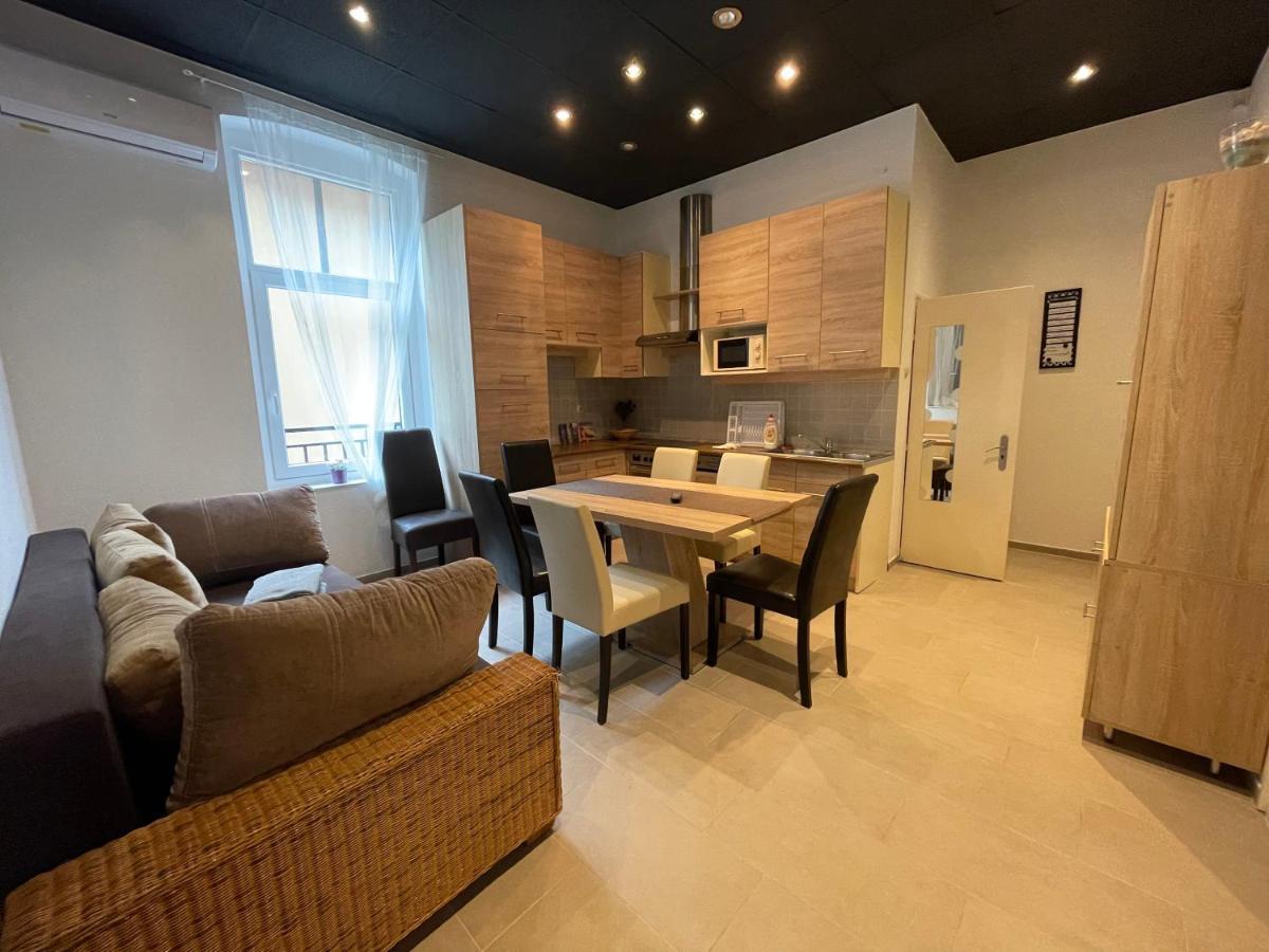 Smeraldo Apartmanok Siófok Buitenkant foto
