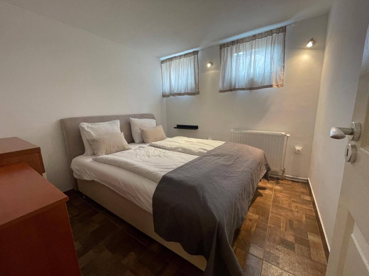 Smeraldo Apartmanok Siófok Buitenkant foto